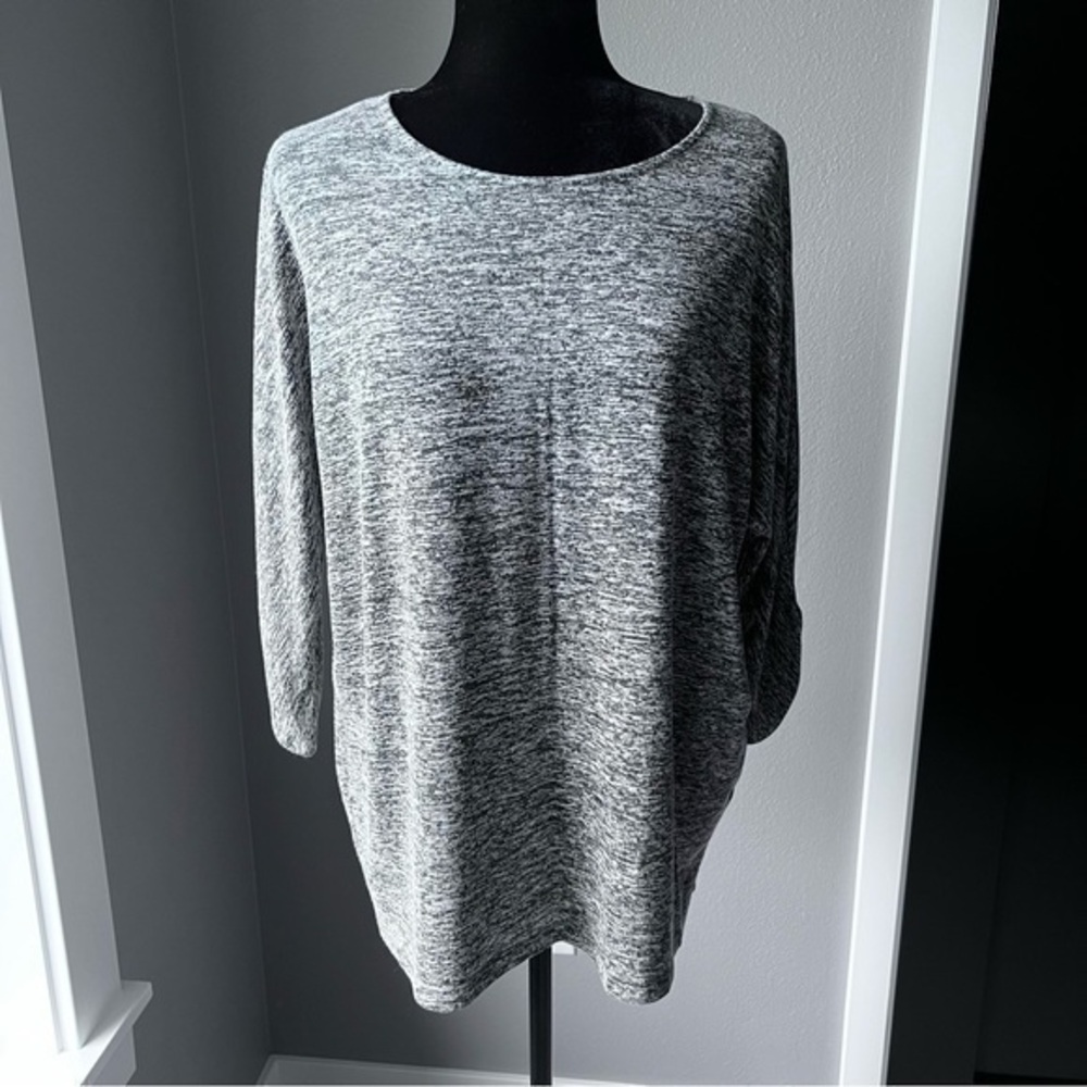 Premise Studio Woman dolman sleeve tunic size OX